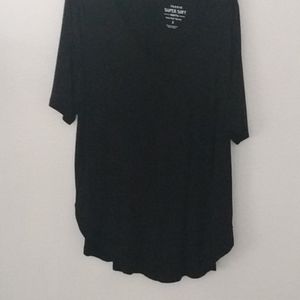 Torrid tunic length t shirt size 3 black